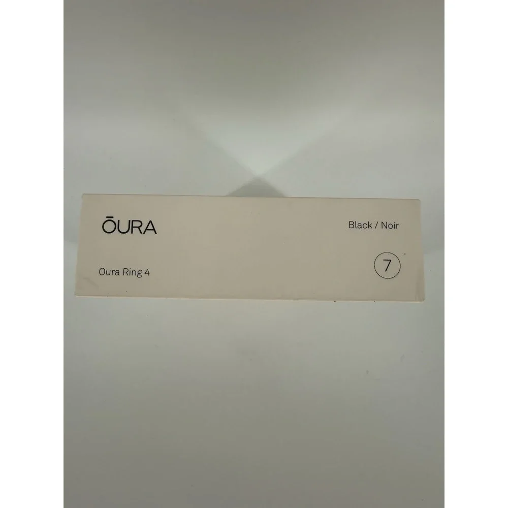 ŌURA - Oura Ring 4, Black, Size 7 w/ Charger Excellent Condition Smart Tracker
